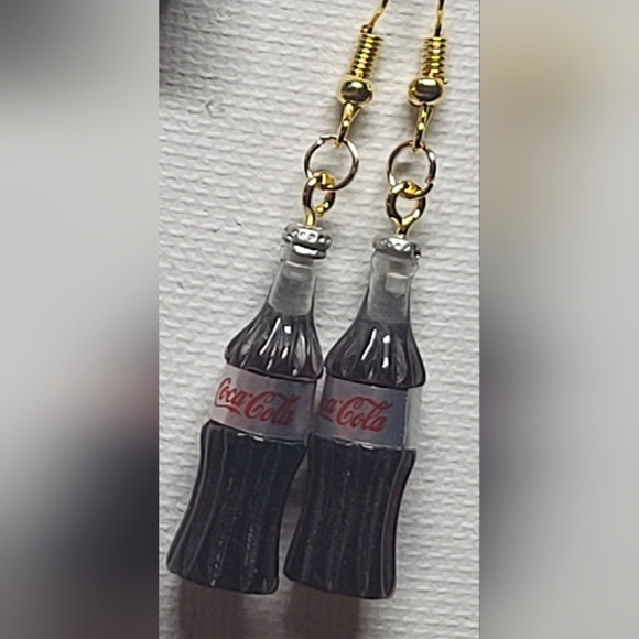 Classic Coke Bottle Earings - Picture 1 of 1